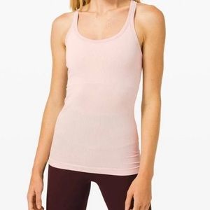 Lululemon ebb to street top